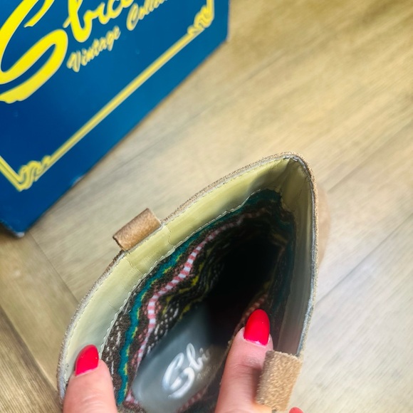 Sbicca Vintage Collection Fringed Tan Suede Ankle Boots Size 8.5 - Picture 5 of 9